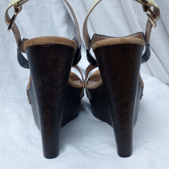 Final Sale  - JEAN-MICHEL CAZABAT Snakeskin/Wood Platform Wedge - Picture 4 of 9